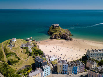 24 hours in Tenby